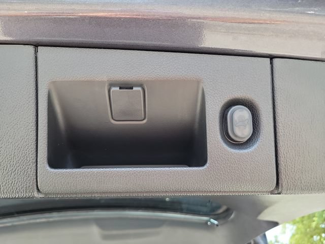 Used 2018 Chevrolet Tahoe LT RWD image 18