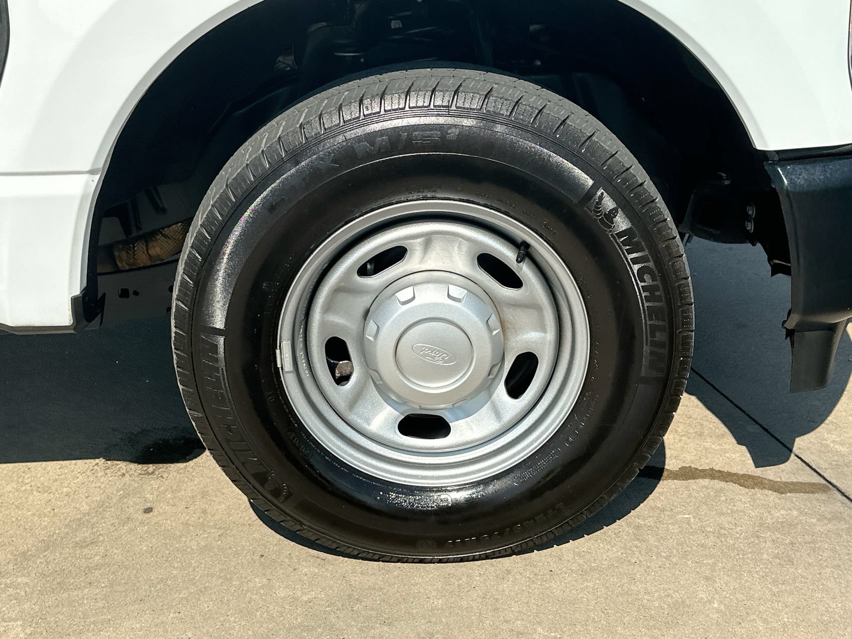 Used 2024 Ford F250 XL RWD image 10