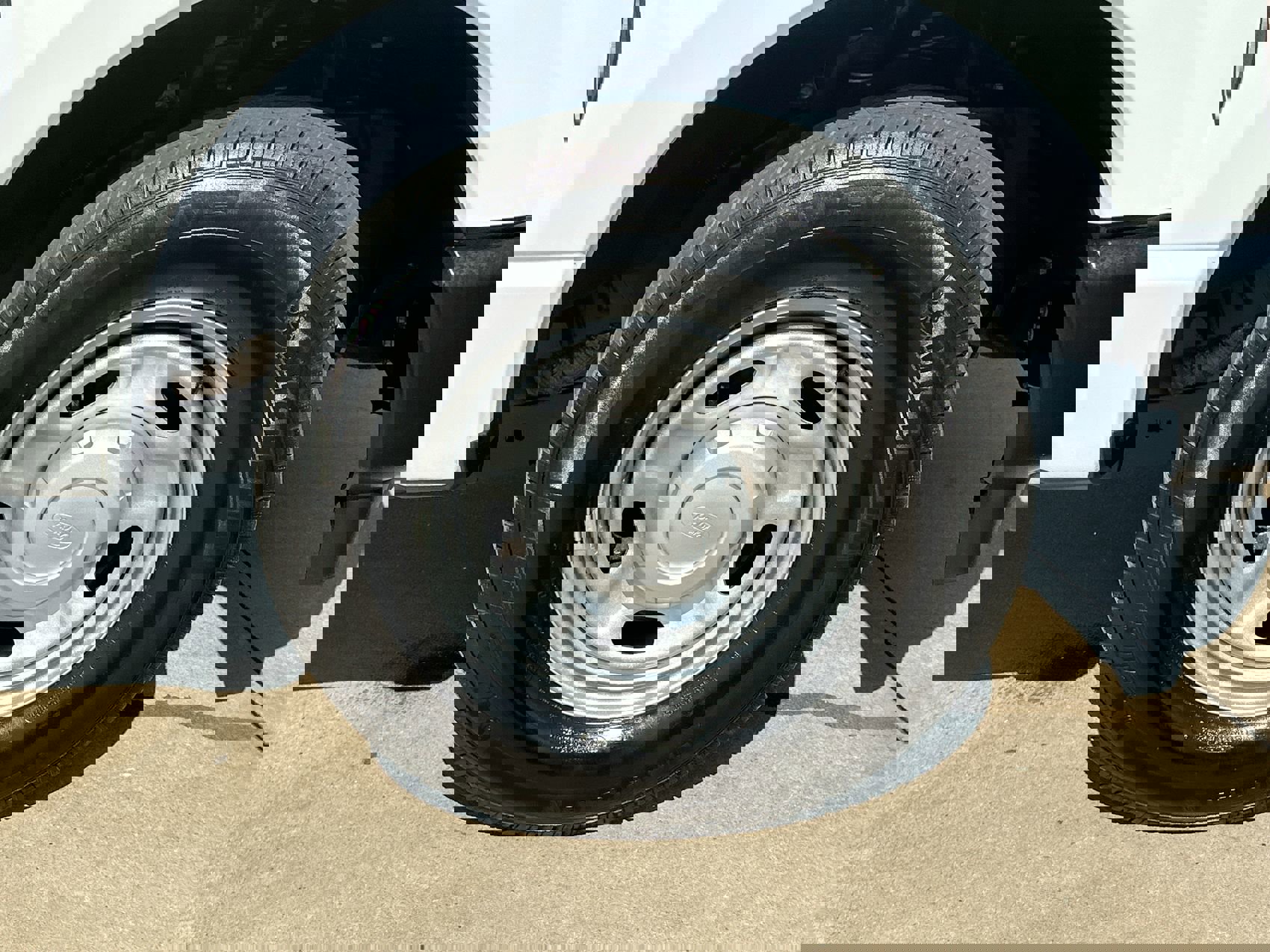 Used 2024 Ford F250 XL image 10