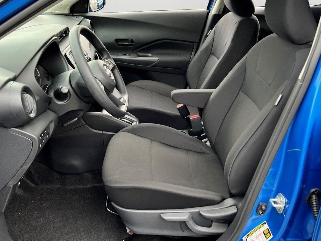 Used 2025 Nissan Kicks Play S image 13