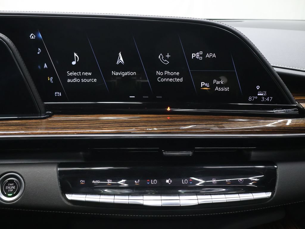 Used 2022 Cadillac Escalade Premium Luxury AWD/4WD image 24