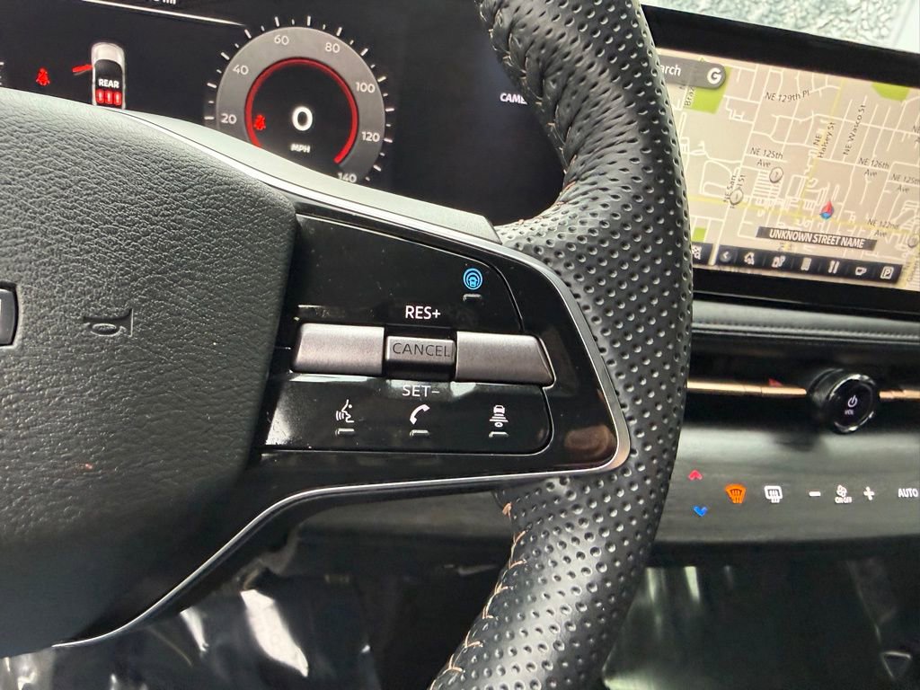 Used 2023 Nissan Ariya FWD image 24