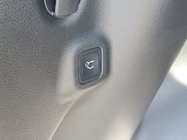 New 2026 Jeep Compass Limited w/ Sun, Sound & Navigation Group AWD/4WD image 8