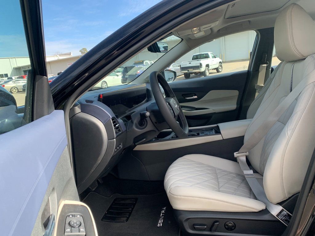 New 2026 Nissan Sentra SL w/ Floor Mat Package image 24