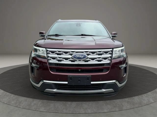 Used 2018 Ford Explorer Limited w/ Equipment Group 301A AWD/4WD image 2