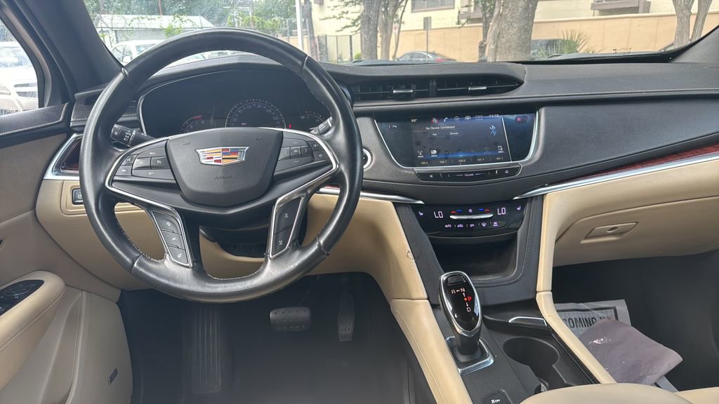 Used 2019 Cadillac XT5 Luxury image 9