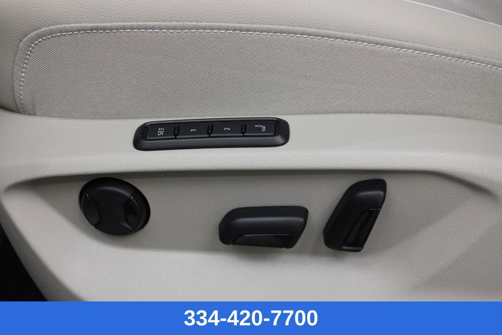 New 2026 Volkswagen Atlas SEL Premium R-Line image 18