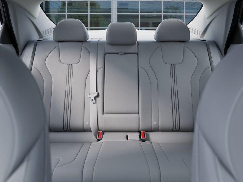 New 2025 Hyundai Elantra SEL FWD image 12
