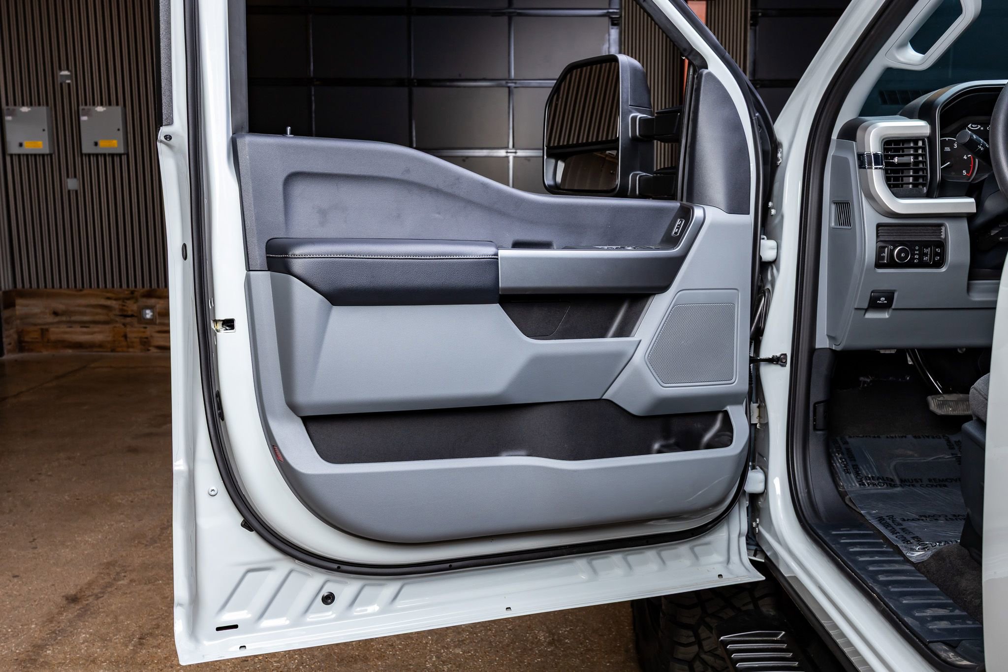 Used 2026 Ford F350 XLT w/ 360-Degree Camera Package AWD/4WD image 29