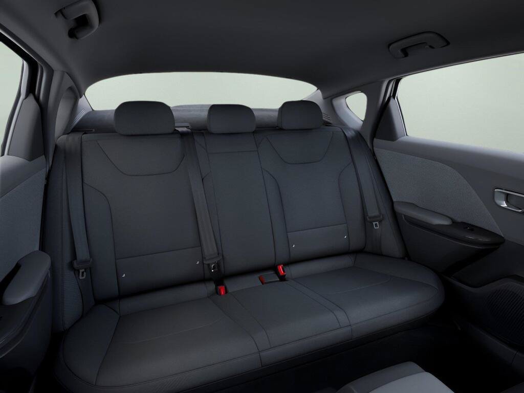 New 2026 Kia K4 FWD image 11