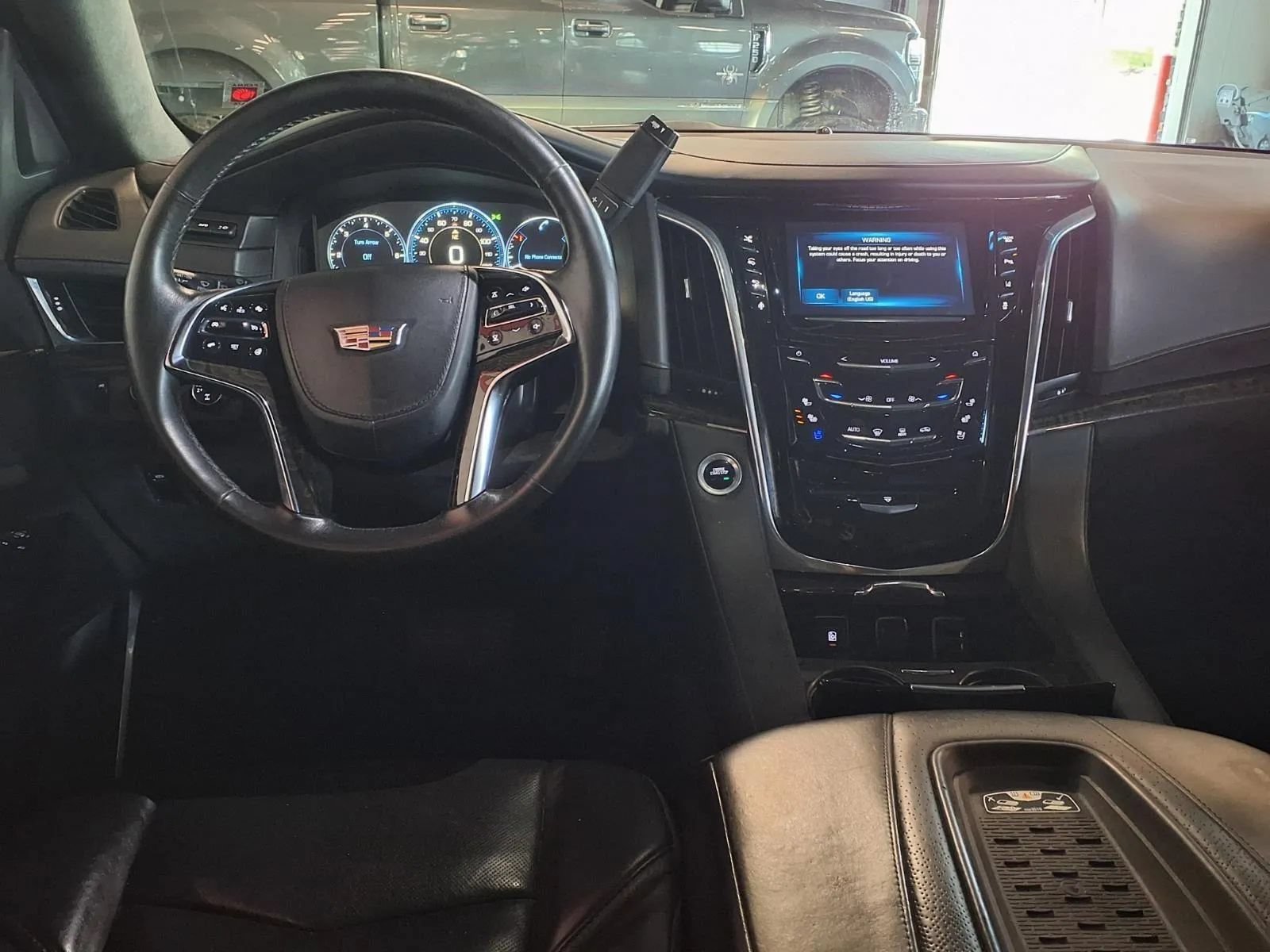 Used 2015 Cadillac Escalade ESV Platinum AWD/4WD image 20