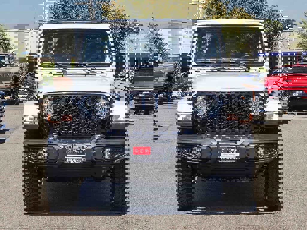 Certified 2022 Jeep Gladiator Sport image 2