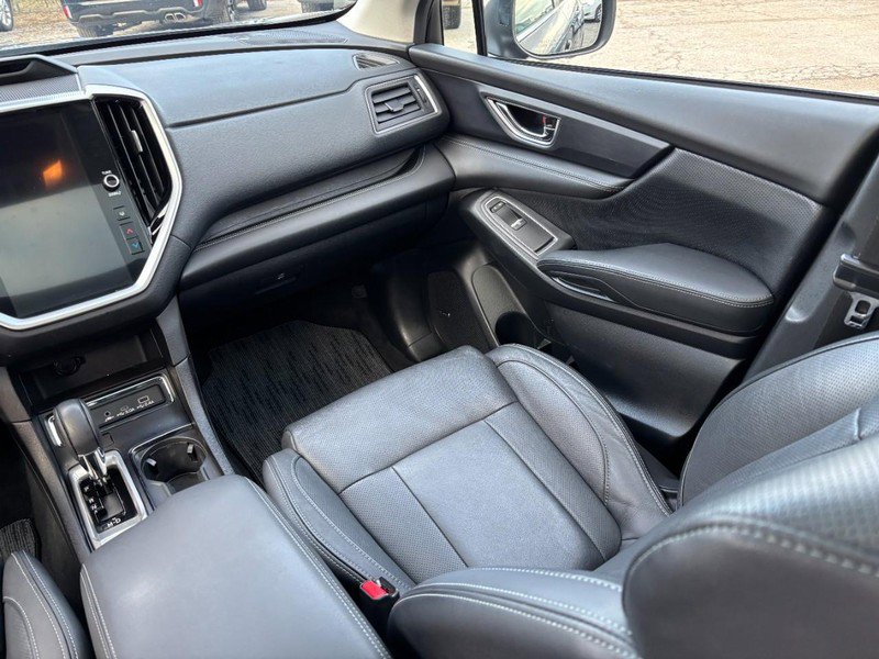 Used 2023 Subaru Ascent Limited w/ Technology Package image 16