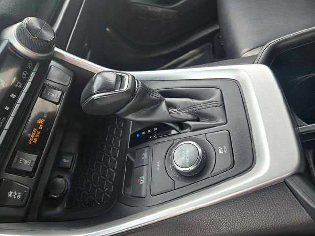 Used 2022 Toyota RAV4 XSE w/ XSE Grade Weather Package AWD/4WD image 16