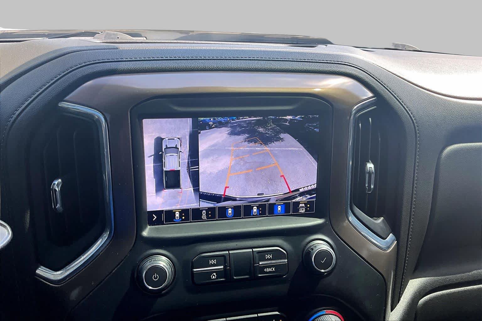 Used 2022 Chevrolet Silverado 2500 High Country w/ Safety Package II AWD/4WD image 27