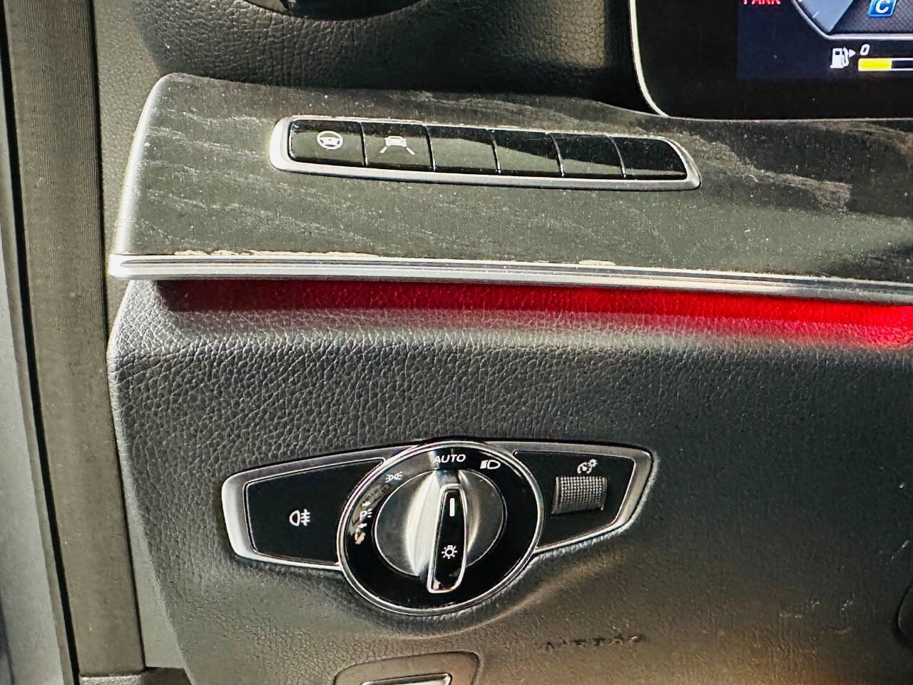 Used 2019 Mercedes-Benz E 450 E 450 4MATIC AWD 4dr Wagon image 16