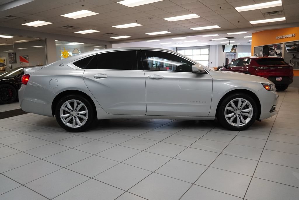 Used 2018 Chevrolet Impala LT FWD image 14