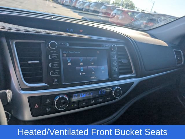 Used 2015 Toyota Highlander Limited Platinum AWD/4WD image 20
