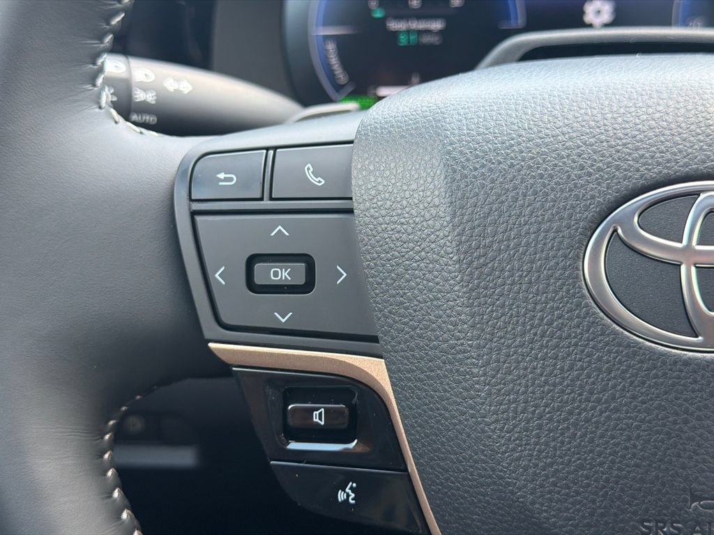 New 2026 Toyota Crown Platinum AWD/4WD image 30