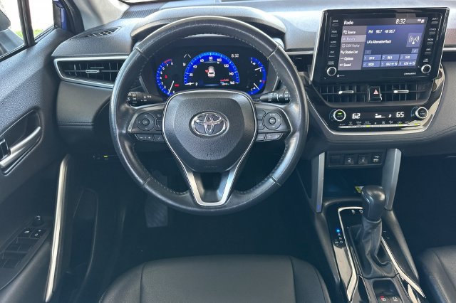 Certified 2022 Toyota Corolla Cross XLE w/ Black Badges Package (TMS) FWD image 16