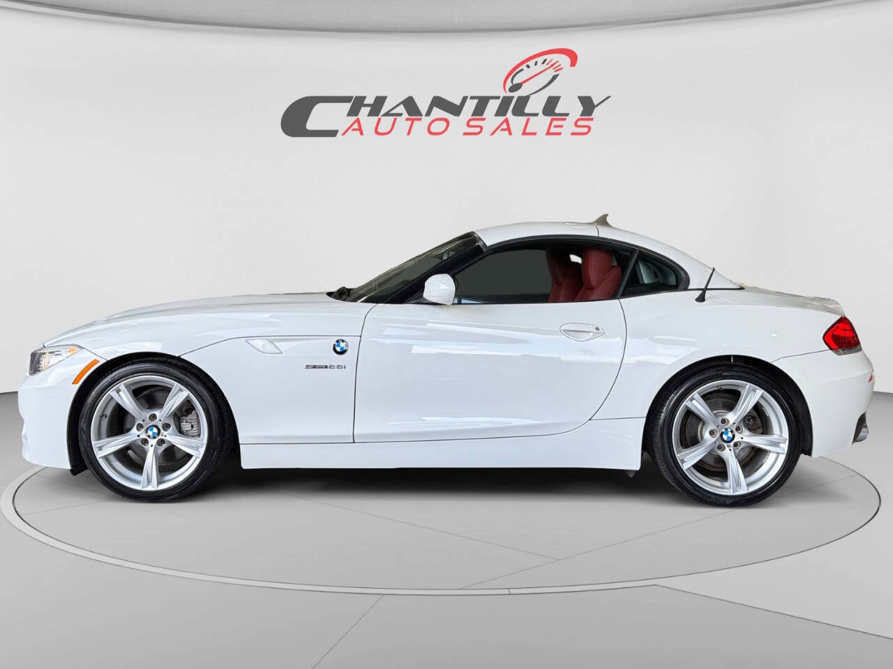 Used 2013 BMW Z4 sDrive28i RWD image 2