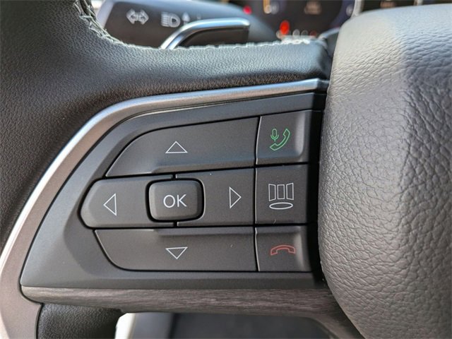 New 2025 Jeep Grand Cherokee Limited w/ Black Appearance Package image 18