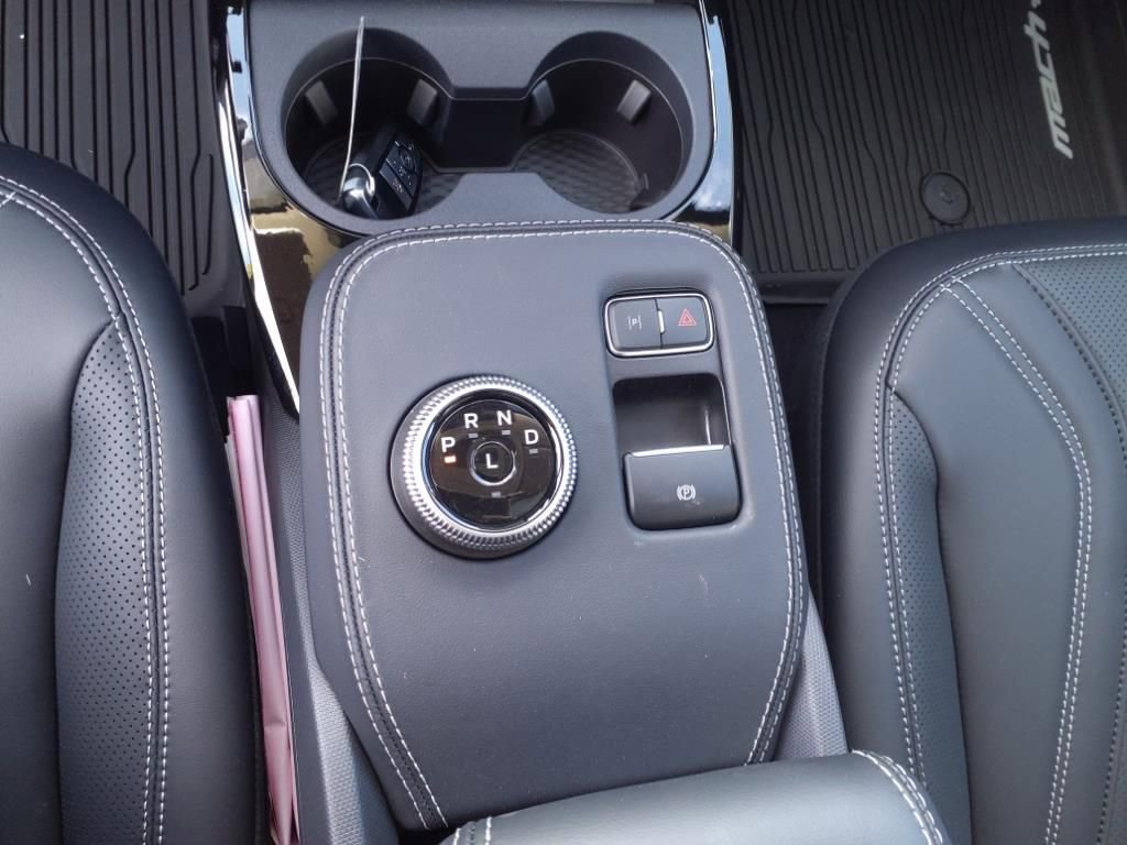 New 2023 Ford Mustang Mach-E Premium image 14
