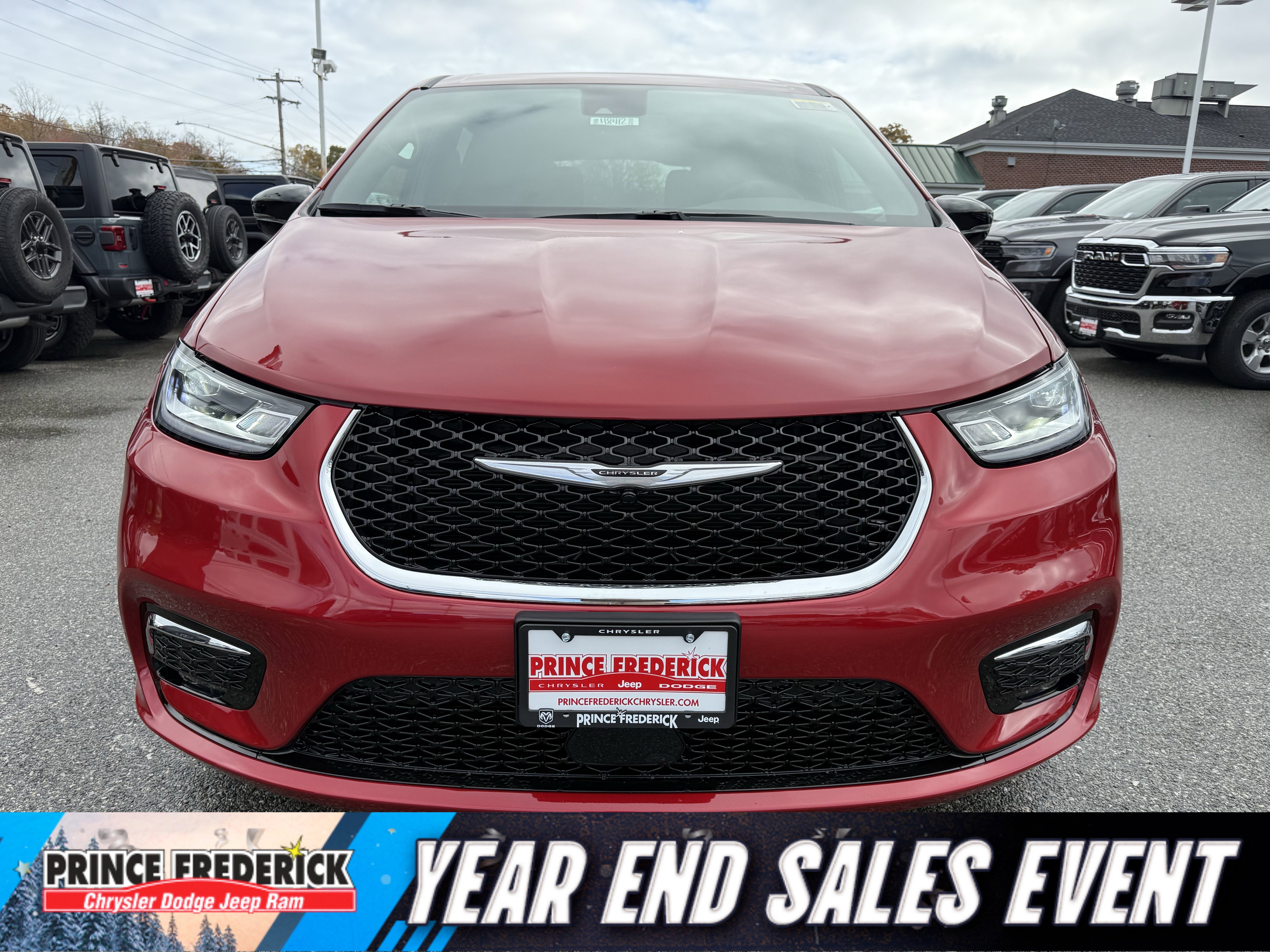 New 2026 Chrysler Pacifica Select image 8