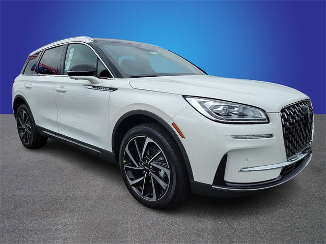 New 2024 Lincoln Corsair Reserve w/ Equipment Group 201A image 2