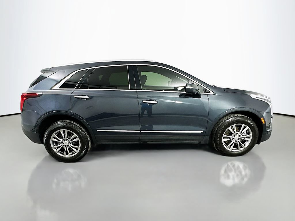 Used 2021 Cadillac XT5 Premium Luxury w/ LPO, Floor Liner Package FWD image 4