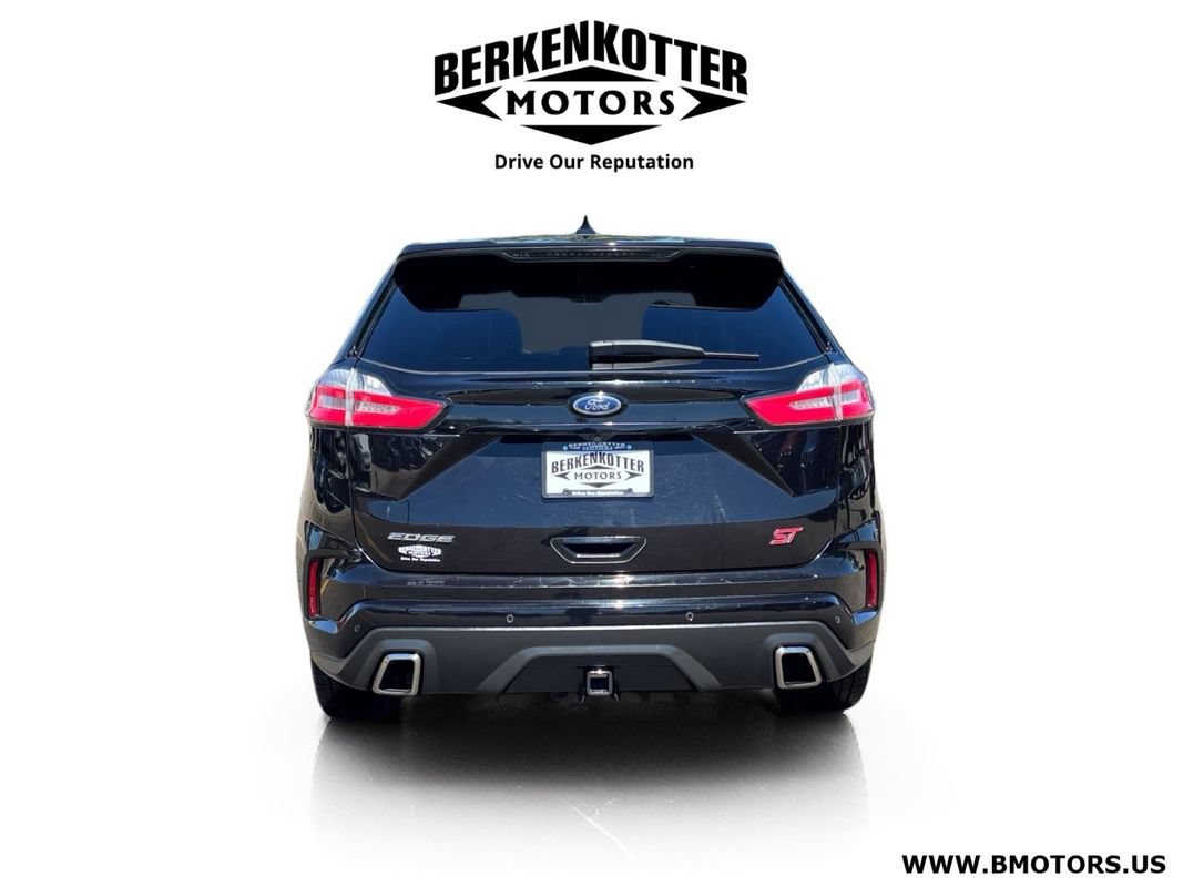 Used 2019 Ford Edge ST w/ Convenience Package AWD/4WD image 4