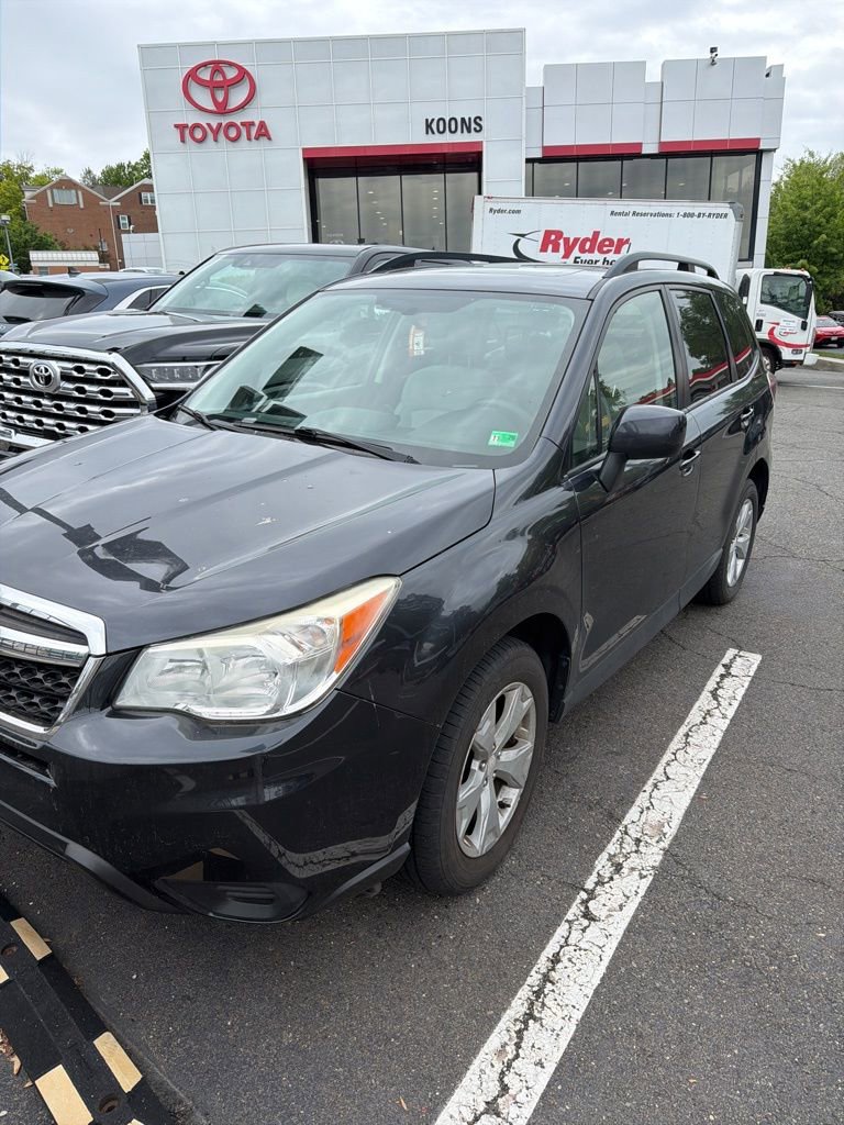 Used 2015 Subaru Forester 2.5i Premium w/ All-Weather Package AWD/4WD image 1