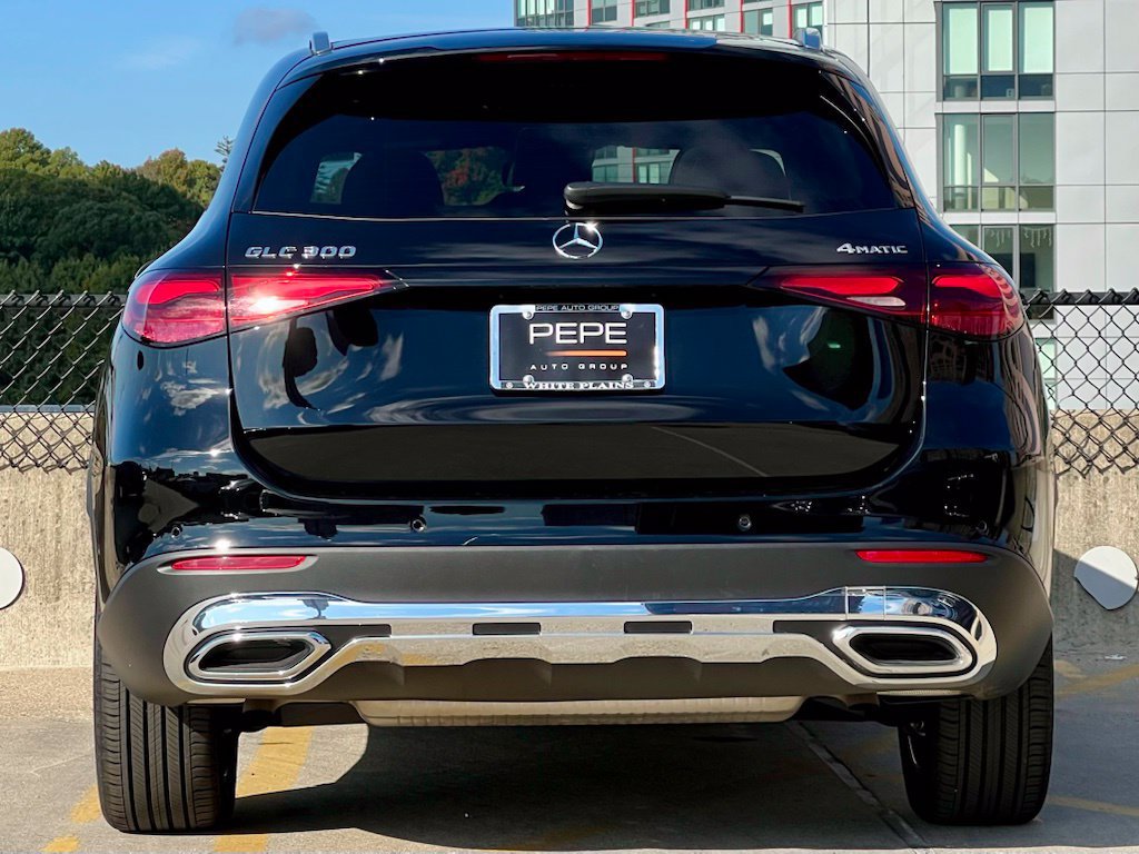 Used 2026 Mercedes-Benz GLC 300 4MATIC image 6