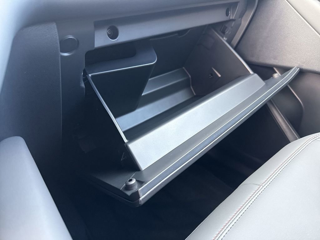 New 2026 Ford Explorer Active w/ Active Comfort Package AWD/4WD image 43