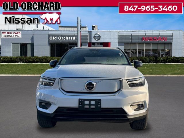 Used 2022 Volvo XC40 P8 Recharge Plus image 2
