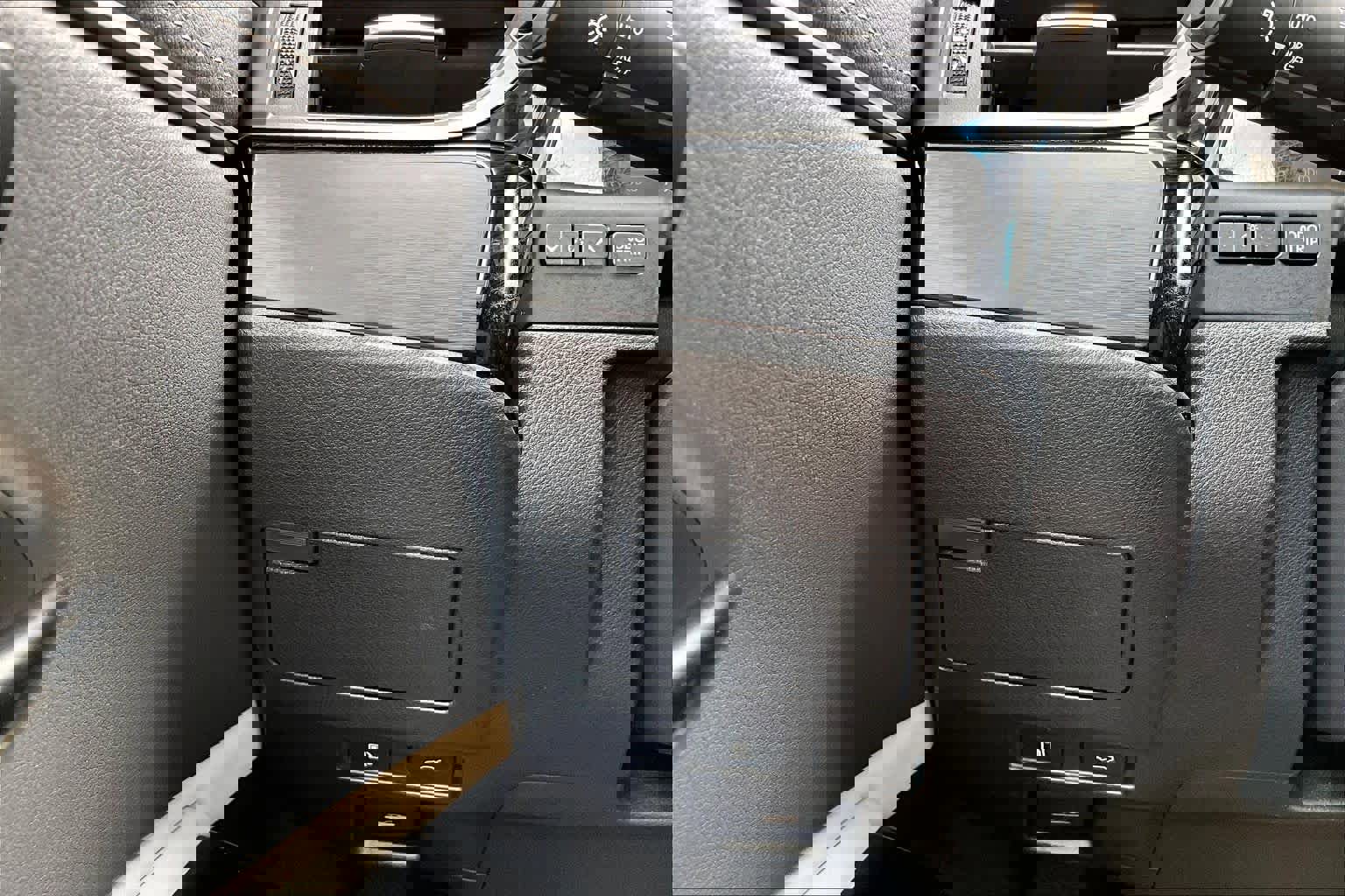 Used 2025 Lexus ES 350 w/ Premium Package image 36