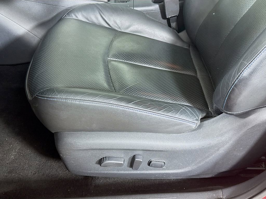 Used 2017 Nissan Sentra SR Turbo w/ SR Turbo Premium Package image 23