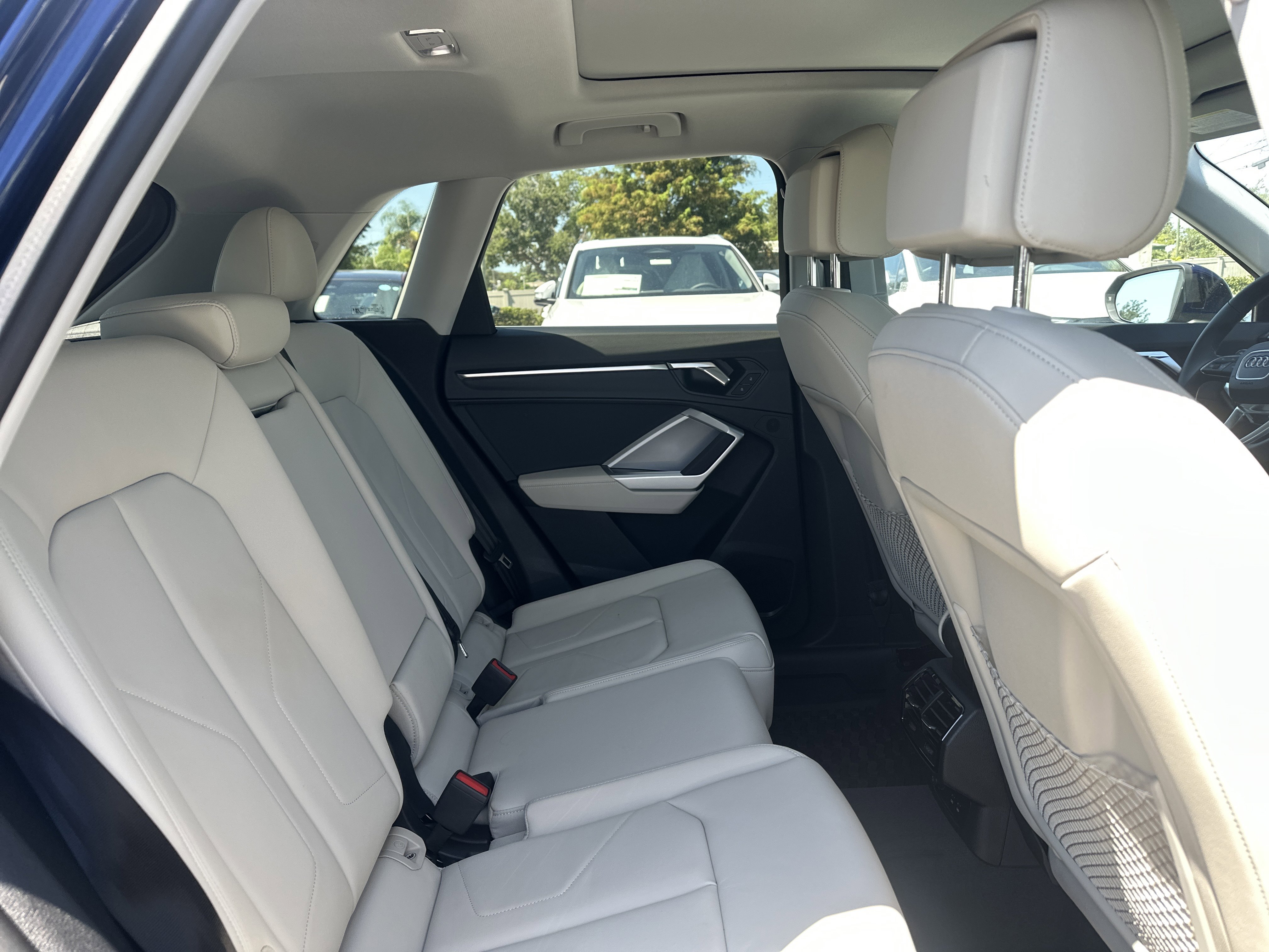 Certified 2025 Audi Q3 2.0T Premium image 6