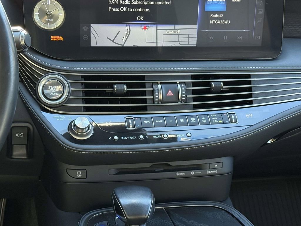 Used 2021 Lexus LS 500 AWD image 18