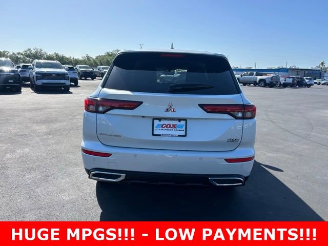 Used 2022 Mitsubishi Outlander ES image 5