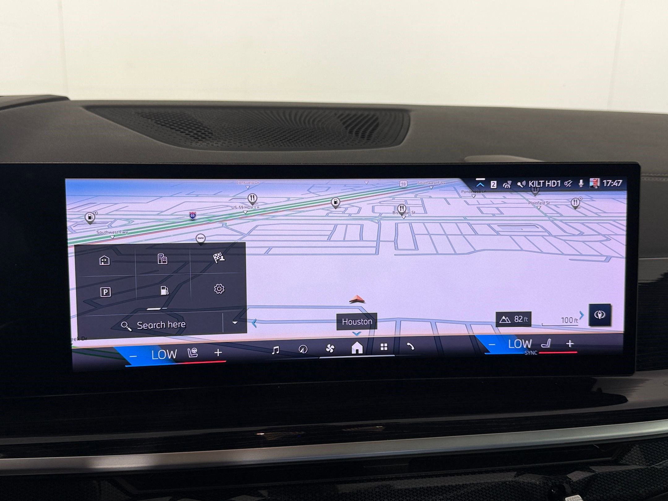 Certified 2024 BMW X5 xDrive40i w/ M Sport Package image 27