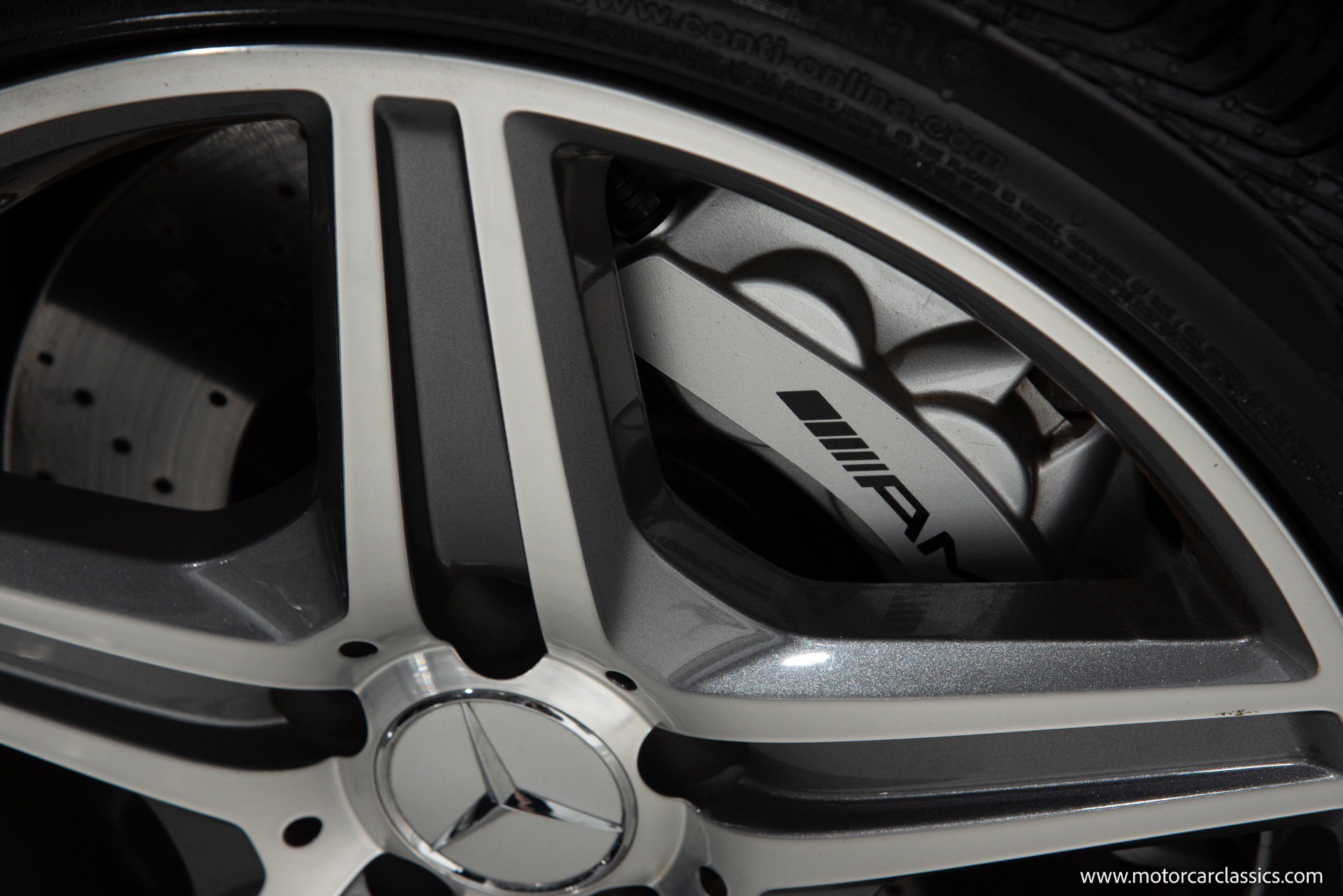 Used 2009 Mercedes-Benz E 63 AMG Sedan image 16