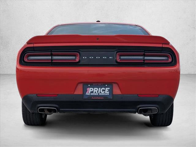 Used 2022 Dodge Challenger GT image 6