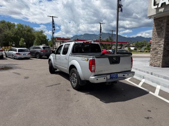 Used 2016 Nissan Frontier PRO-4X w/ Pro-4x Luxury Package AWD/4WD image 11