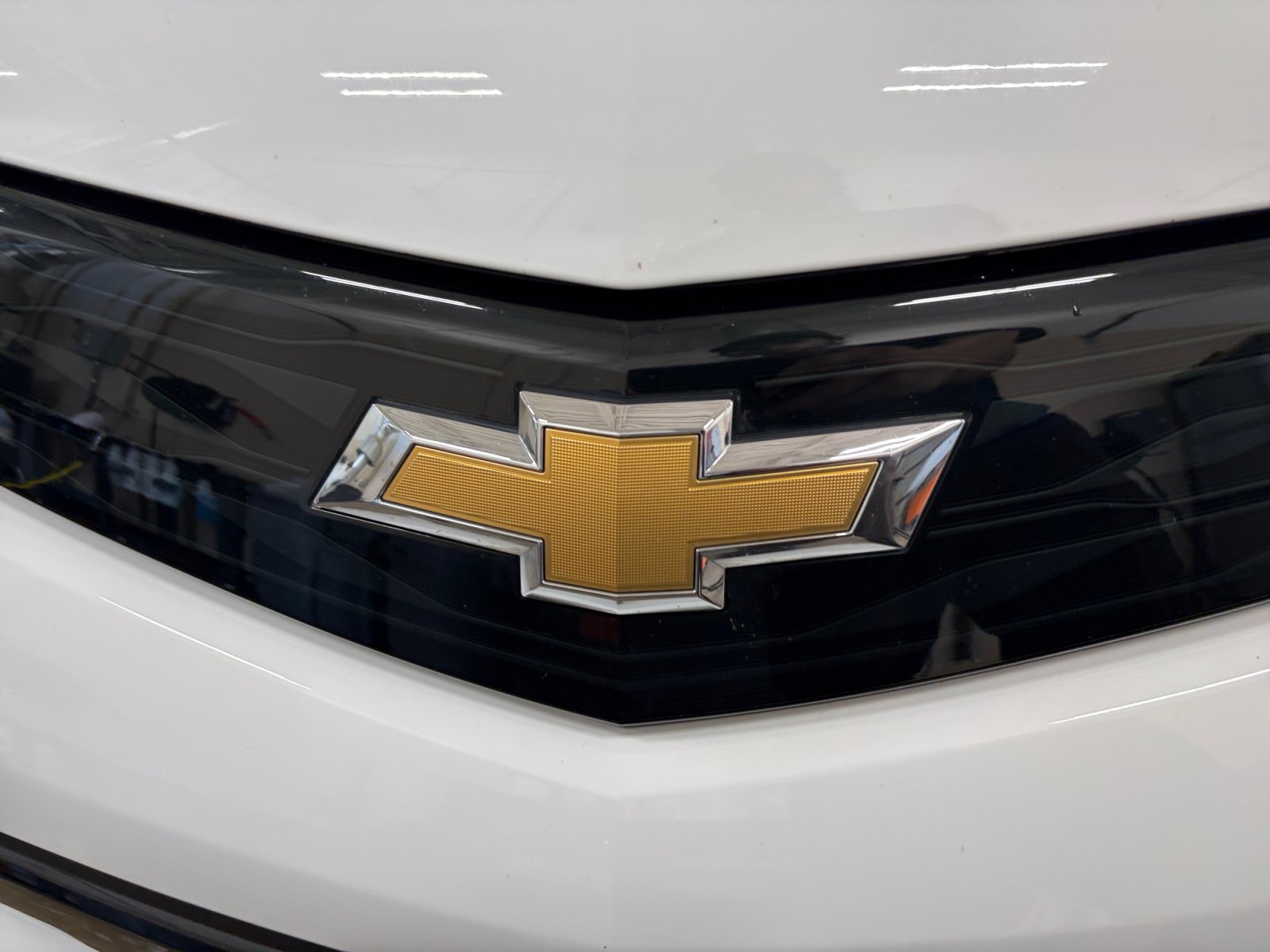 Used 2018 Chevrolet Bolt Premier w/ Infotainment Package FWD image 22