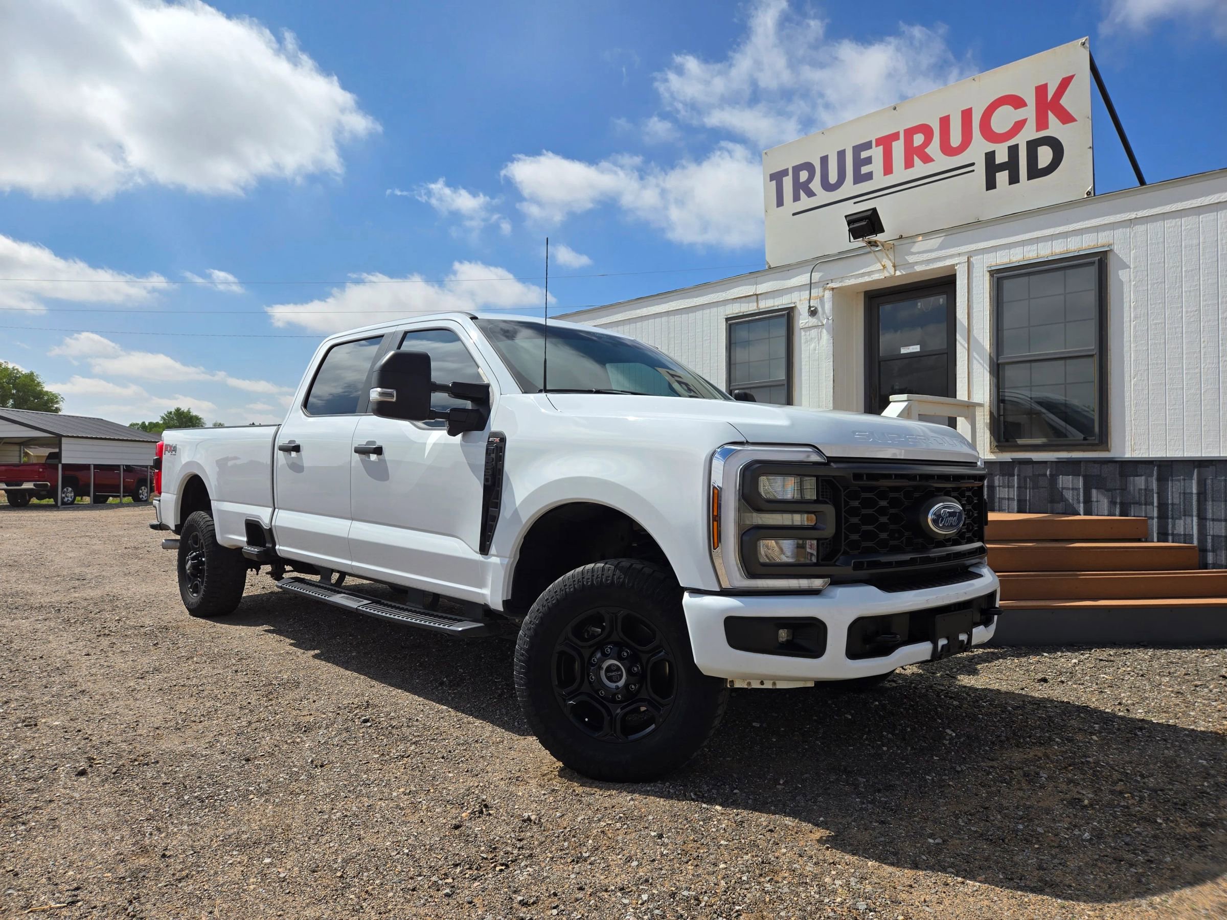 Used 2024 Ford F250 XL w/ STX Appearance Package AWD/4WD image 4