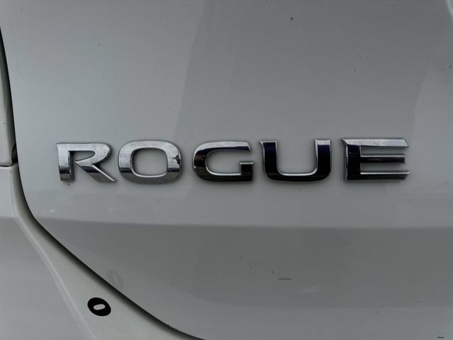 Used 2020 Nissan Rogue SV AWD/4WD image 31