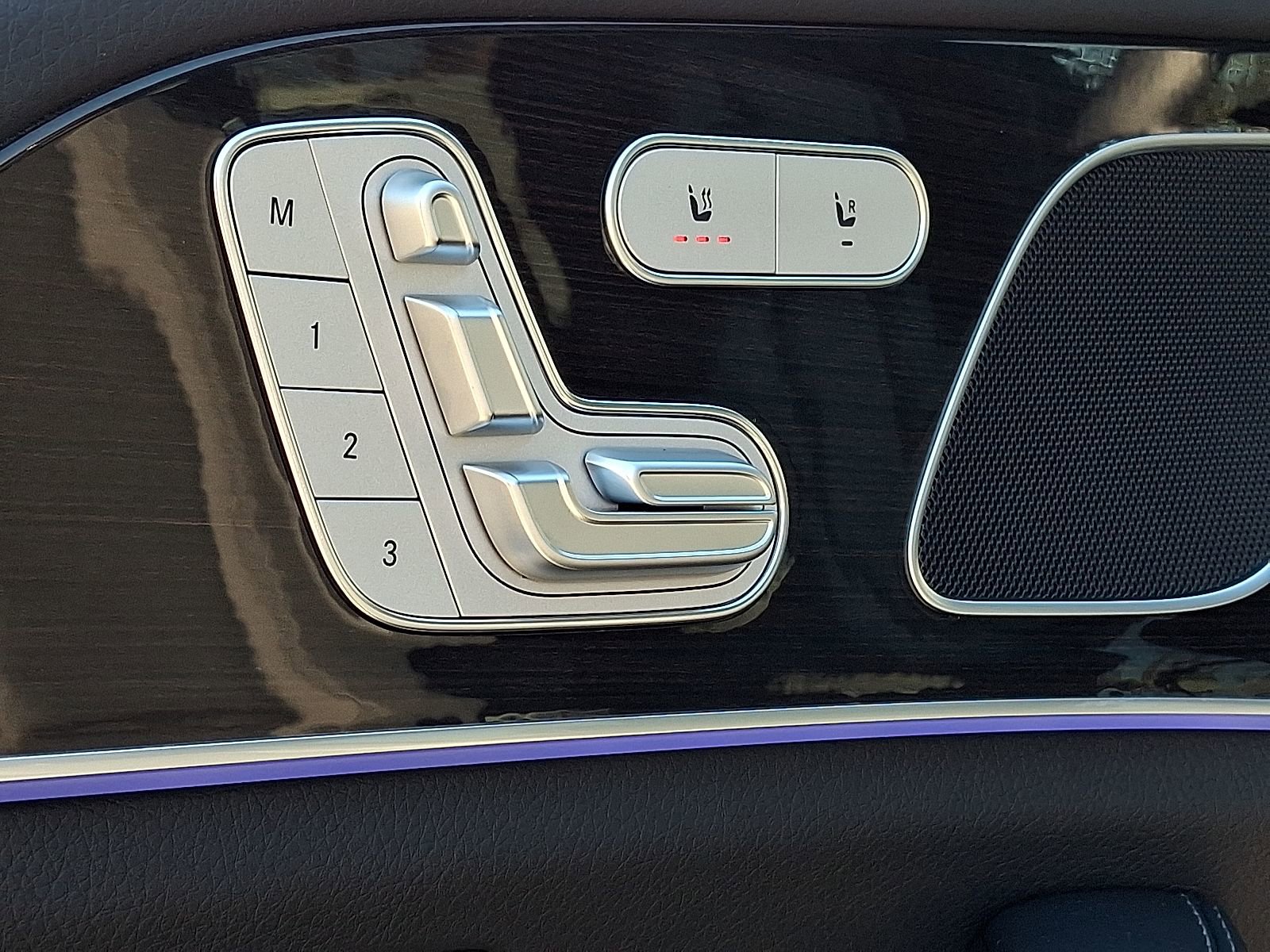 Certified 2025 Mercedes-Benz GLE 350 4MATIC image 24