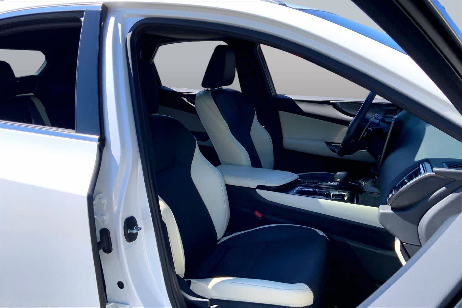 Used 2024 Lexus NX 350 AWD image 8