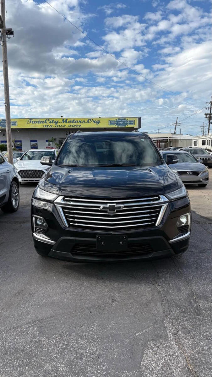 Used 2023 Chevrolet Traverse Premier image 4